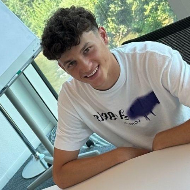 Marin Šotiček nakon potpisa za Basel
