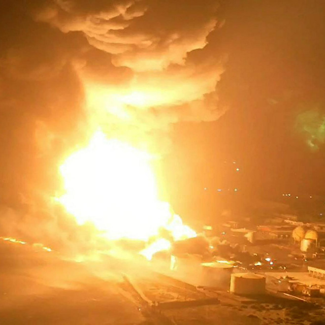 Napad na lučki grad Hodeidi koji drže jemenski pobunjenici