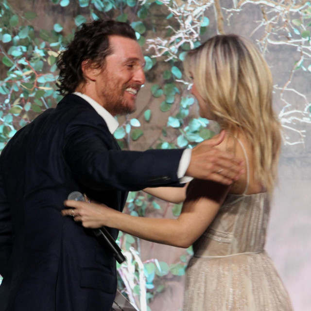 Matthew McConaughey i Kate Hudson 