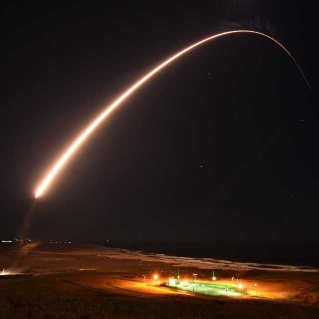 Lansiranje američkog interkontinentalnog balističkog projektila Minuteman III koji može nositi nuklearne bojne glave