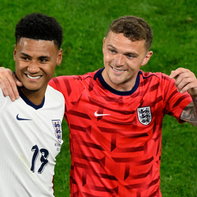 Kieran Trippier (desno)