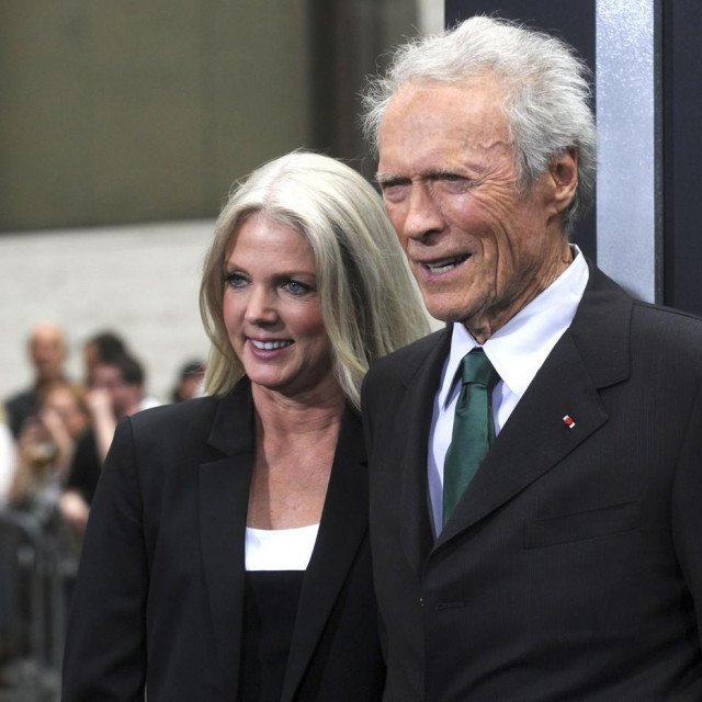 Clint Eastwood i Christina Sandera