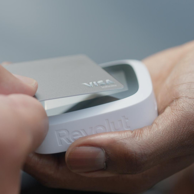 Revolut Reader