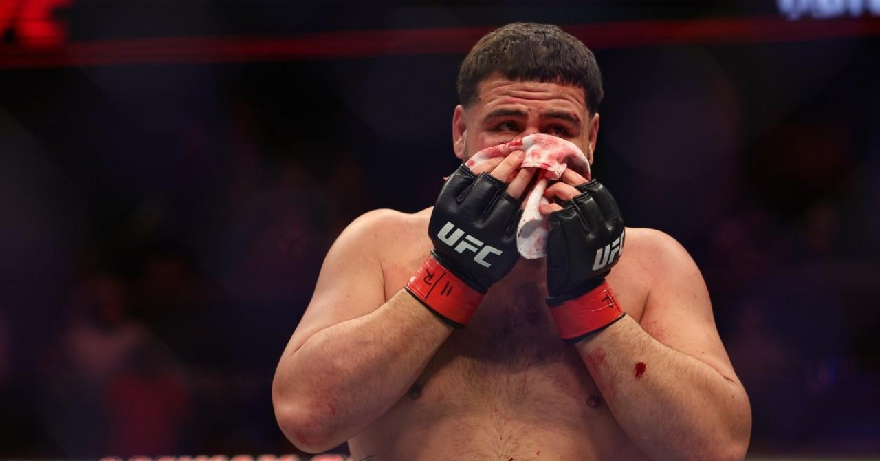 Fight Site - Tai Tuivasa potonuo još dublje: Jairzinho Rozenstruik ...