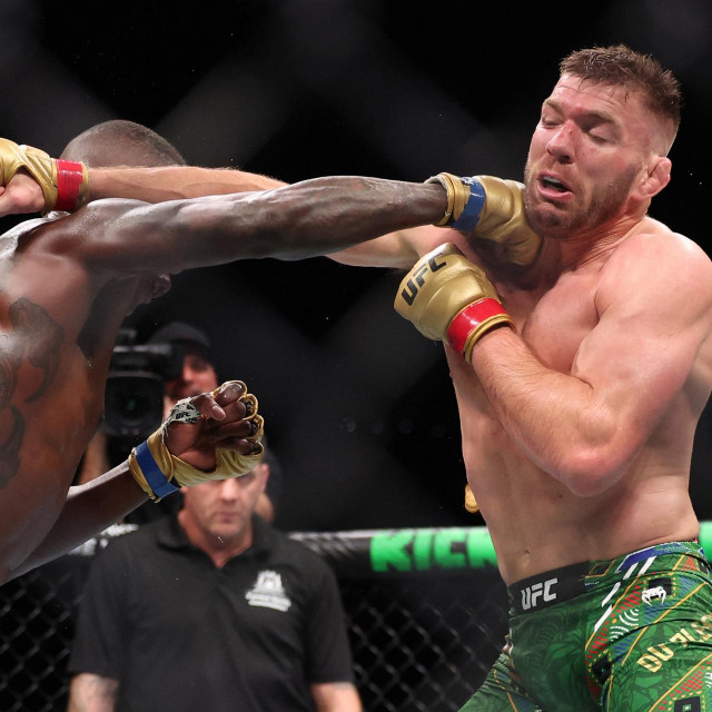 Dricus Du Plessis vs. Israel Adesanya