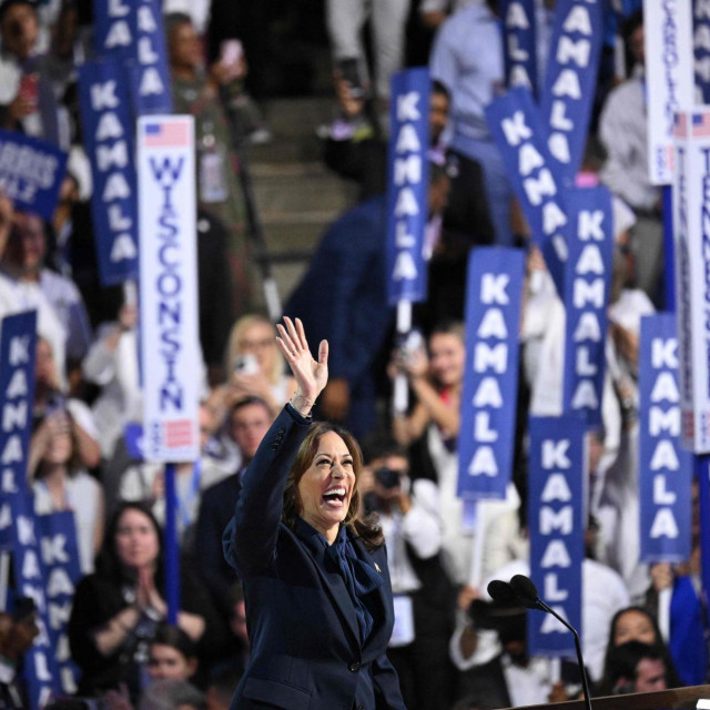 Kamala Harris s Konvencije Demokratske stranke kreće u borbu za predsjednički mandat