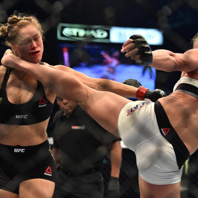 Holly Holm vs. Ronda Rousey