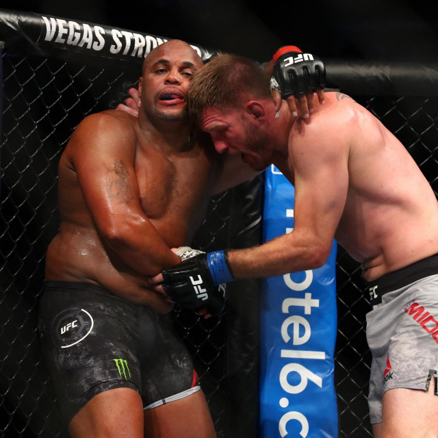 Stipe Miočić vs. Daniel Cormier