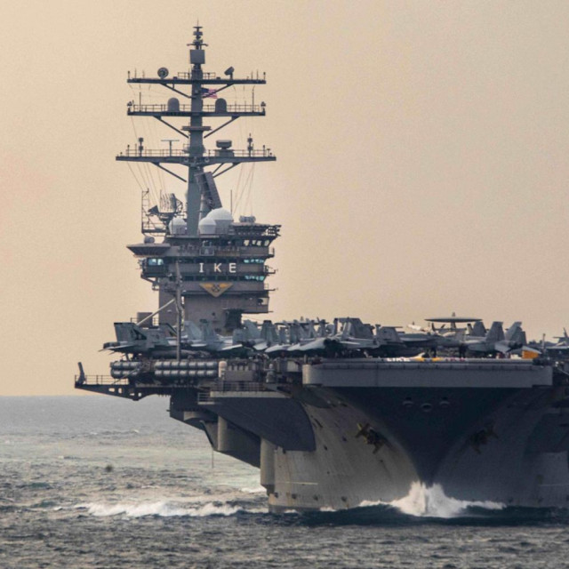 Ilustracija, američki nosač aviona USS Dwight D. Eisenhower tijekom misije u Zaljevu