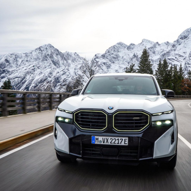 BMW XM 