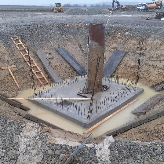 Gradilište istražnog polja geotermalnih izvora Slatina 3 u Virovitičko-podravskoj županiji. 