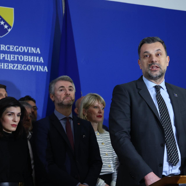 Elmedin Konaković