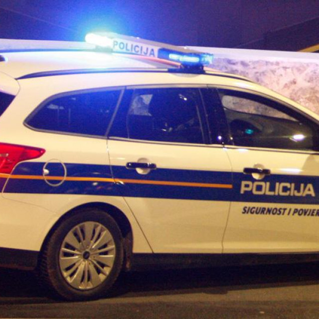 Ilustracija, policija