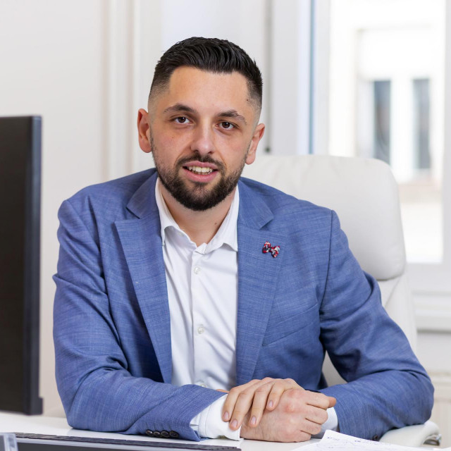 Filip Brkan, poznati agent nekretninama