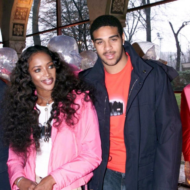 Naomi Campbell i Ribeiro Leite Adriano 2004. godine