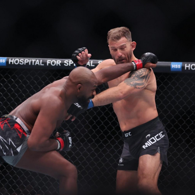 Jon Jones vs. Stipe Miočić