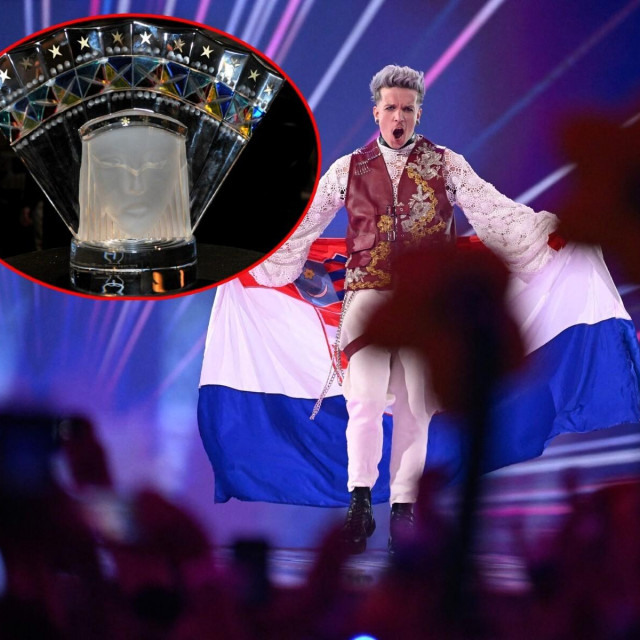 Statua Dore i Baby Lasagna