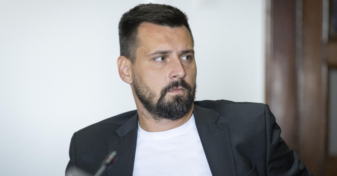 Jutarnji list - Šprajc i Dena rugaju se Ivoševiću: ‘Pa neš ti, svi bi ...