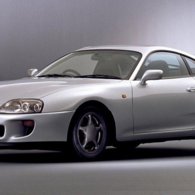 Toyota Supra IV