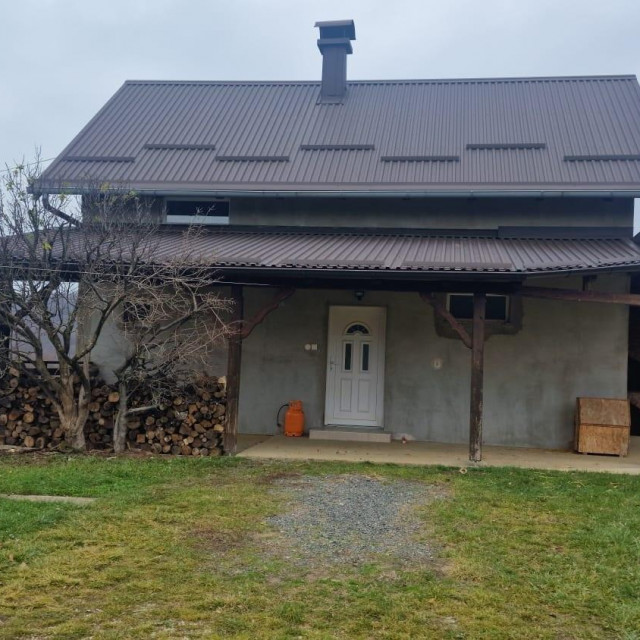 Obiteljska kuća na području Ljublja Kalničkog