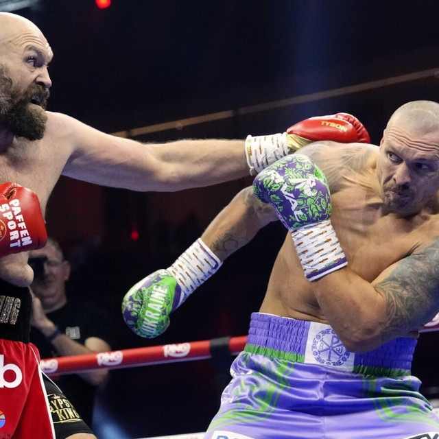 Tyson Fury (left) and Oleksandr Usyk (right)