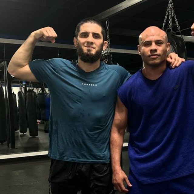 Islam Makhachev i Ali Abdelaziz