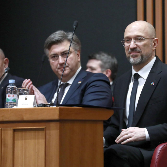 Tomo Medved, Andrej Plenkovic, Denis Šmihal