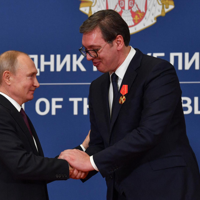 Srpski predsjednik Aleksandar Vučić već se dugo nije susreo s ruskim Vladimirom Putinom, najavljuje da će mu uskoro u goste zbog NIS-a
