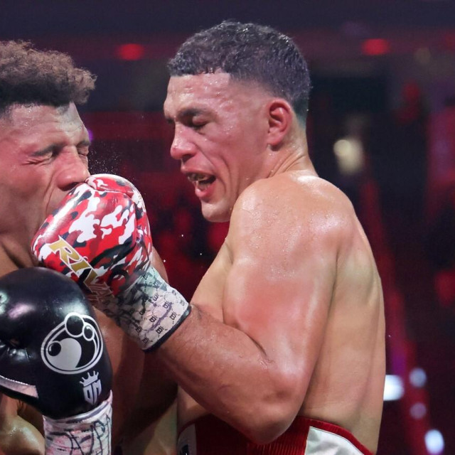 David Benavidez (desno) vs. David Morrell (lijevo)