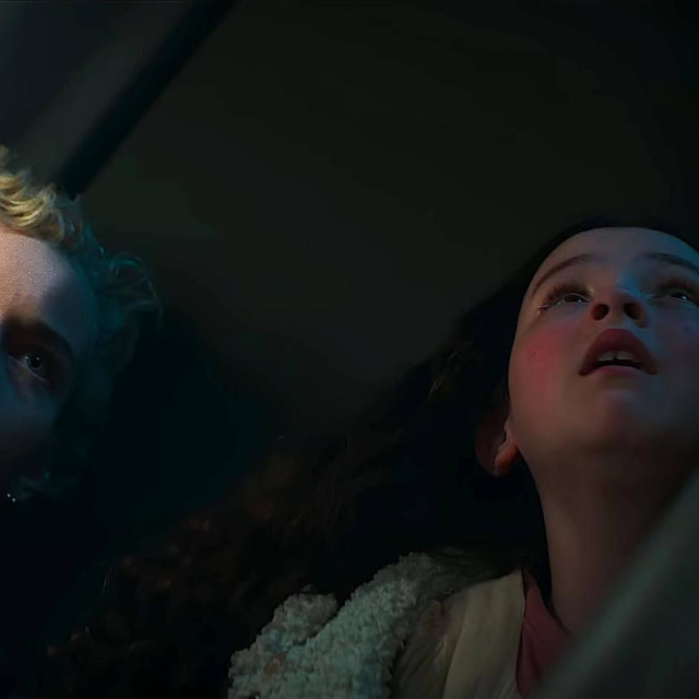 Wolf Man, Julia Garner i Matilda Firth
