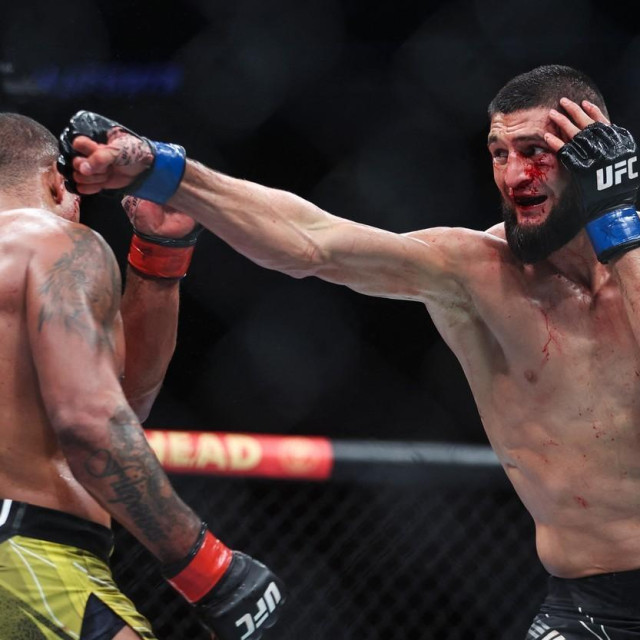 Khamzat Chimaev vs. Gilbert Burns