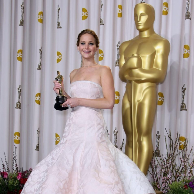 Jennifer Lawrence u bajkovitoj Diorovoj haljini