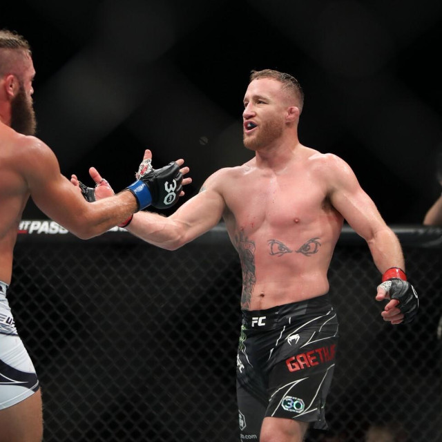 Rafael Fiziev (lijevo) i Justin Gaethje (desno)