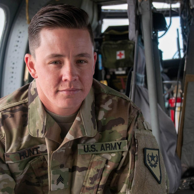 Sam Hunt, prva transrodna osoba u američkoj vojsci