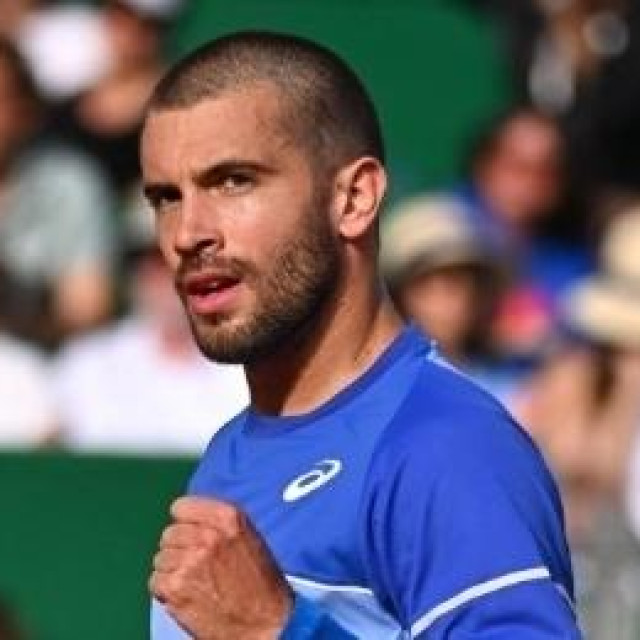 Borna Ćorić