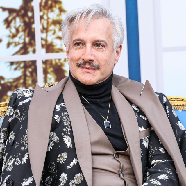 Bronson Pinchot doživljava novi uzlet zahvaljujući seriji ‘The Residence‘