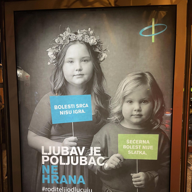 Plakat akcije ”Ljubav je poljubac a ne hrana”, Zagreb, ozujak 2025.
