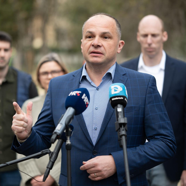 Sinisa Hajdaš Dončić