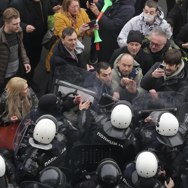 Nedavni prosvjed u Novom Sadu (ilustracija)