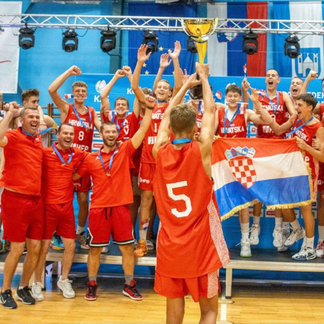 Hrvatska U14 reprezentacija na Slovenia Ballu