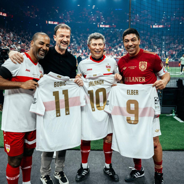 Cacau, Fredi Bobic, Krassmir Balakov i Giovane Elber