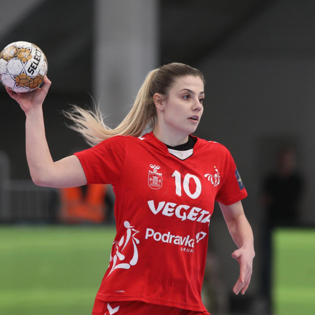 Matea Pletikosić
