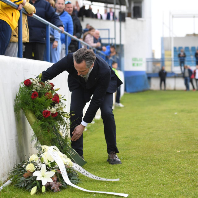 Stadion Stanovi i zid u koji je udario Hrvoje Ćustić