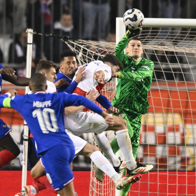 Hrvatska - Francuska: Dominik Livaković