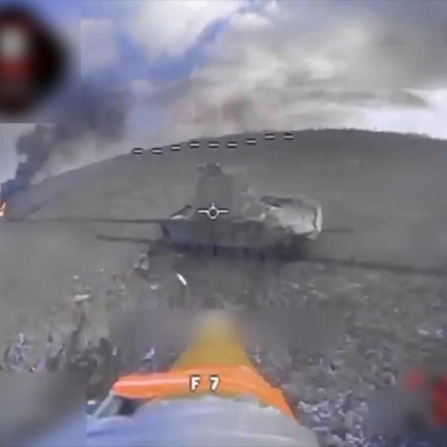 Ruska kolona od 11 vojnih vozila uništena je razornim ukrajinskim protunapadom pomoću FPV kamikaza dronova i protutenkovske navođene rakete/Arhivska fotografija