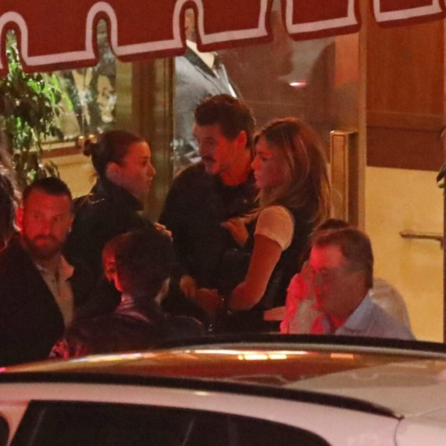 Jennifer Aniston i Pedro Pascal