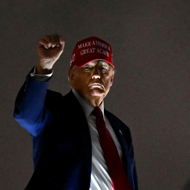 Pesimizmu ulagača pridonijelo je i upozorenje MMF-a da primjena carina Donalda Trumpa predstavlja ”značajan rizik” za globalno gospodarstvo