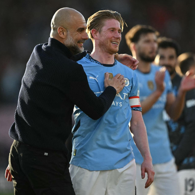 Pep Guardiola i Kevin De Bruyne 
