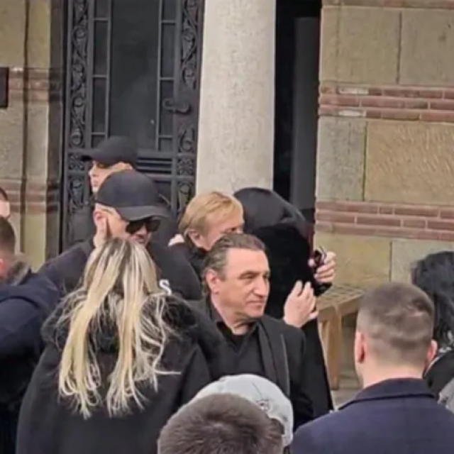 Joca Amsterdam na pogrebu Željka Rutovića