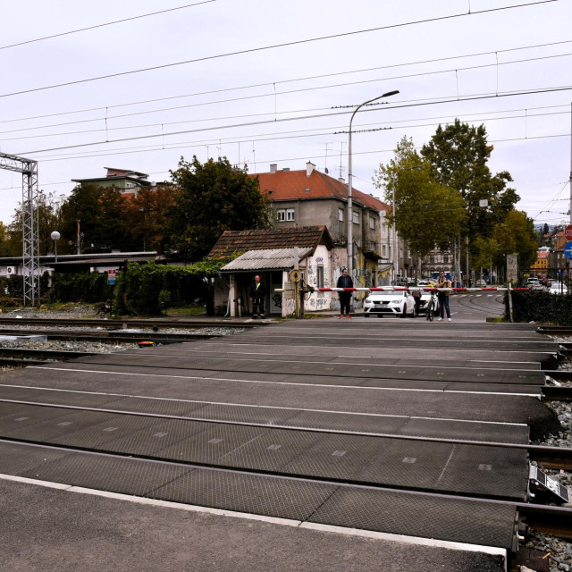 Prijelaz u Ulici Republike Austrije